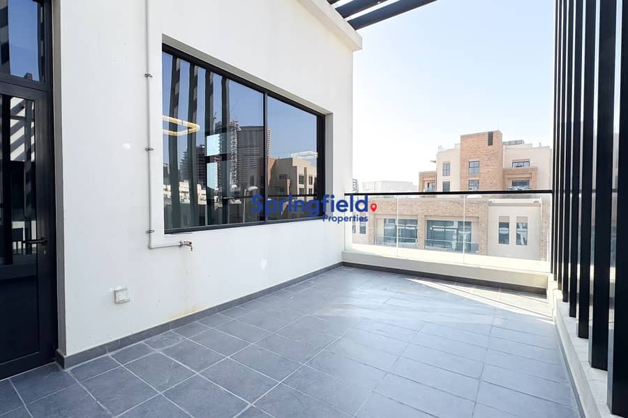 Beal Deal | 4BR + Maid | Tenanted - Image 9