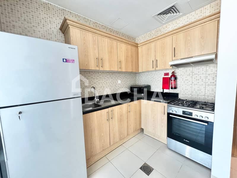 Available | Unfurnished | Canal/Burj Khalifa View