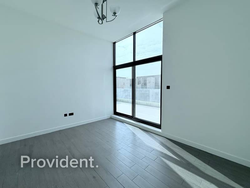 Corner Unit | Close to Amenities | Handover Soon