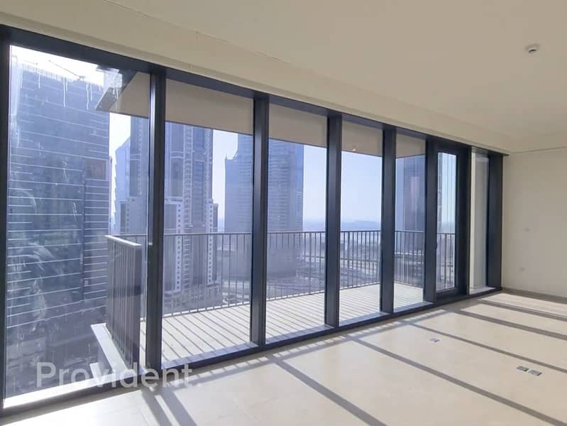 Large Layout | Boulevard View | Multiple Options