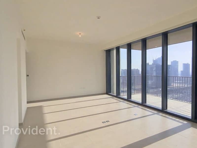 Large Layout | Boulevard View | Multiple Options