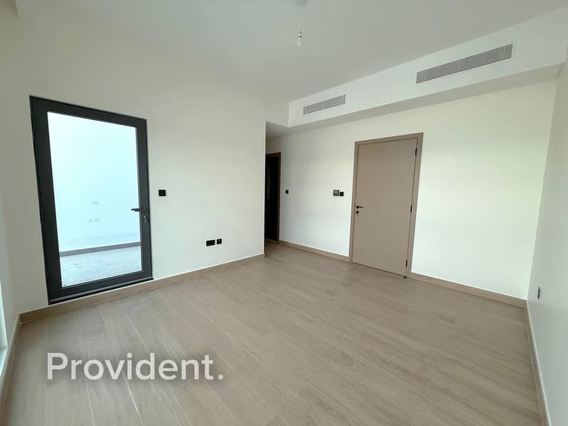 Ready to Move in | Brand New | Vacant Townhouse - Image 7