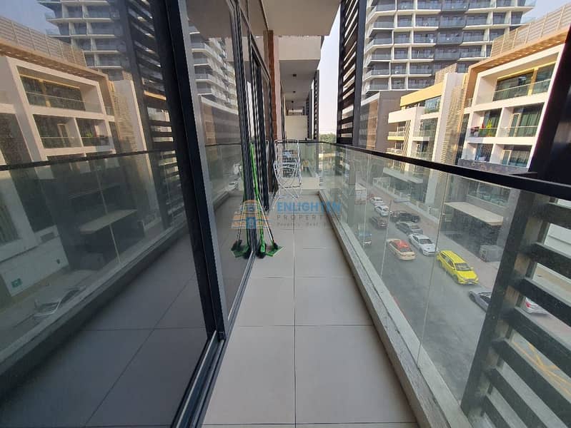 Un-furnished 1BR+Study | Mid floor | Ready To Move - Image 8