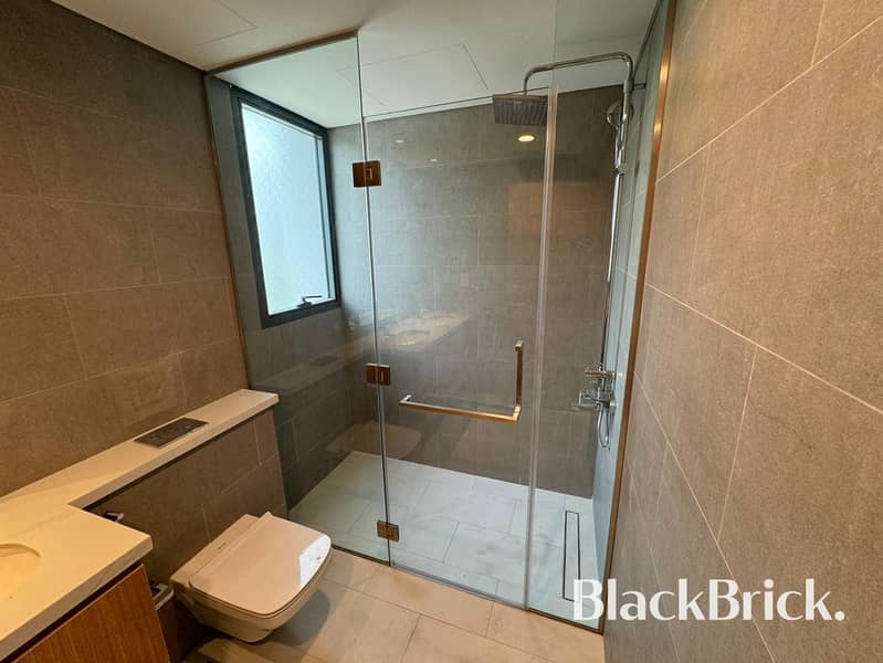 Poolside Family Home | Premium amenities - Image 19