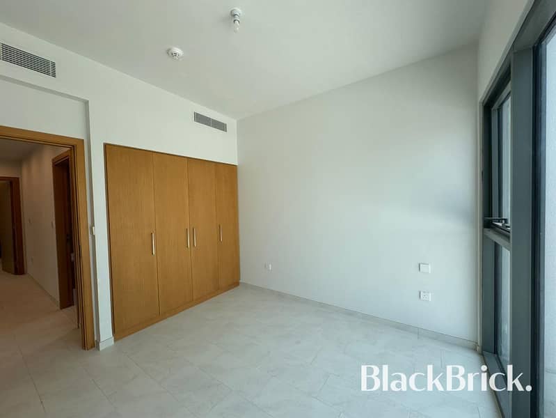 Poolside Family Home | Premium amenities - Image 41