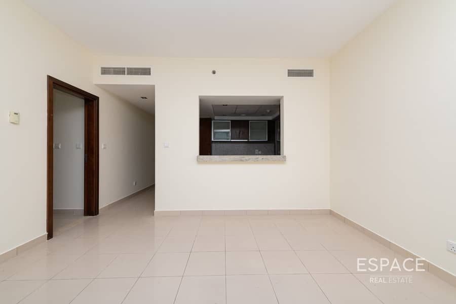 Water Level | Spacious 1BR | Chiller Free