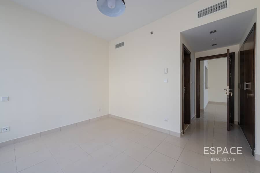 Water Level | Spacious 1BR | Chiller Free - Image 9