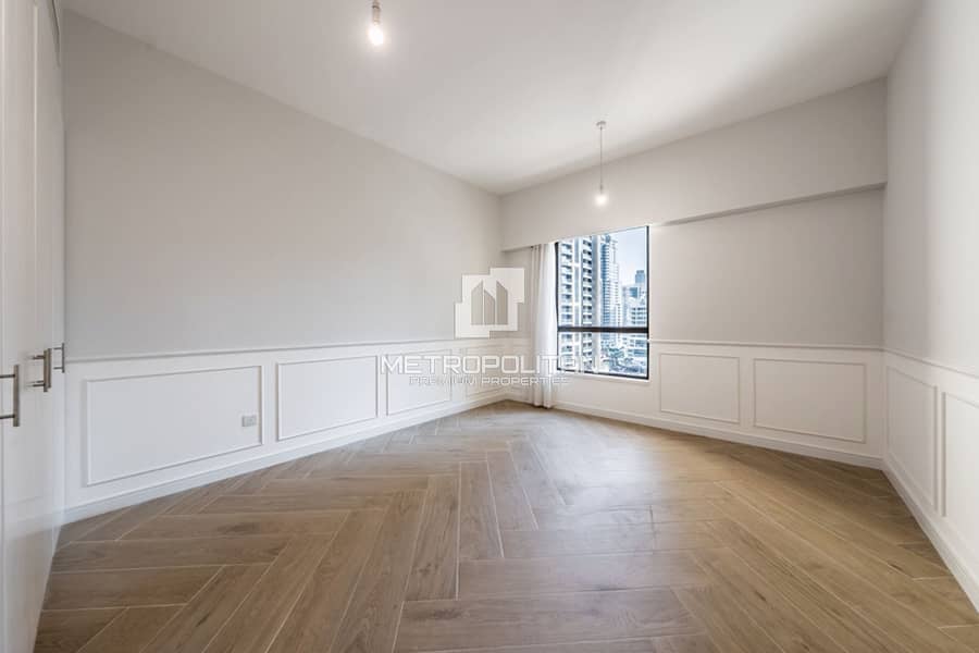 Marina Skyline View | Upgraded | Spacious Layout - Image 9