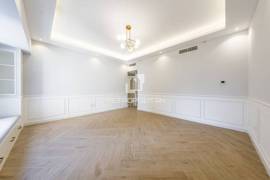 Marina Skyline View | Upgraded | Spacious Layout - Image 18