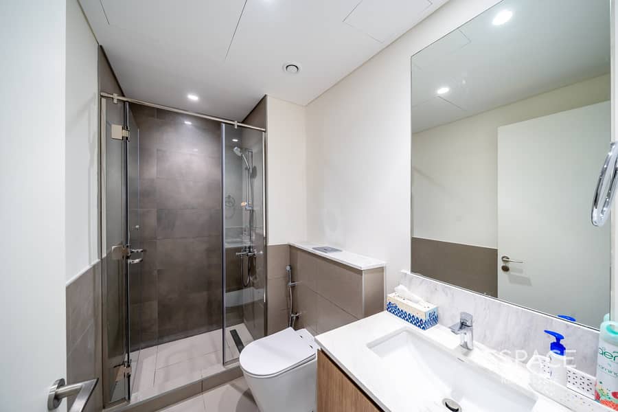 Vastu | Vacant | Landscaped | Furnished - Image 13