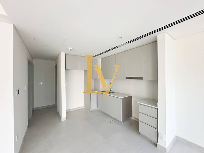 3BD+ Maid | Spacious | Ready To Move | Modern Layout