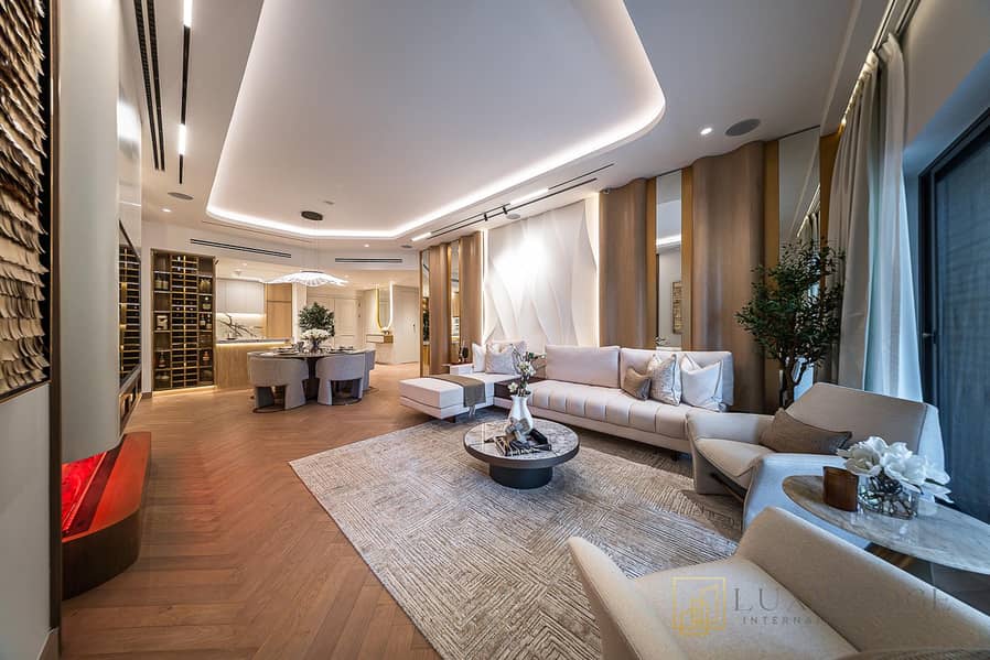 Vacant | Sea View | Prime Location