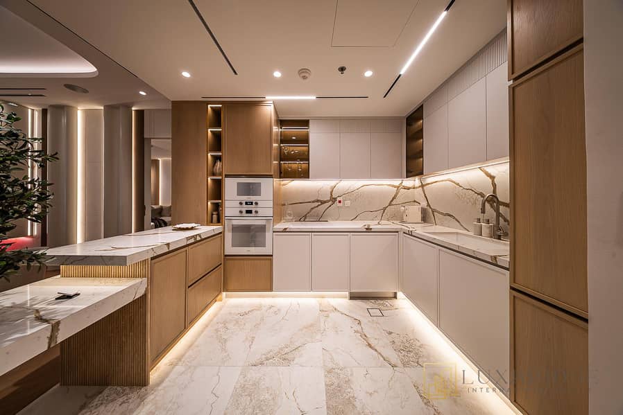 Vacant | Sea View | Prime Location