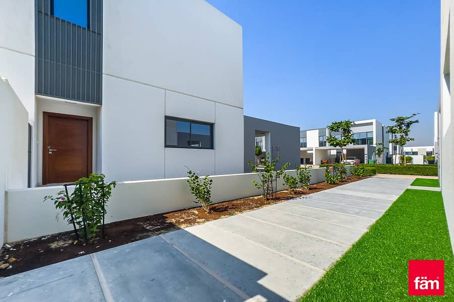 4br Townhouse For Rent I La Rosa I Villanova