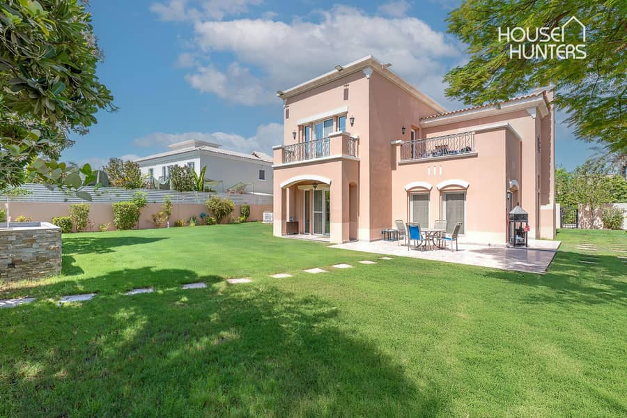 Stunning home| Large plot| Upgraded