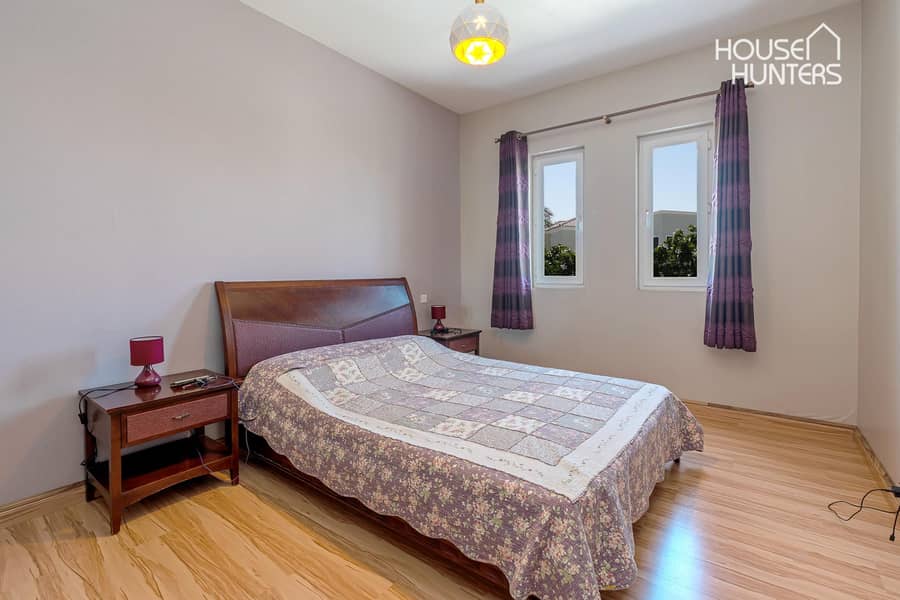 Stunning home| Large plot| Upgraded - Image 15