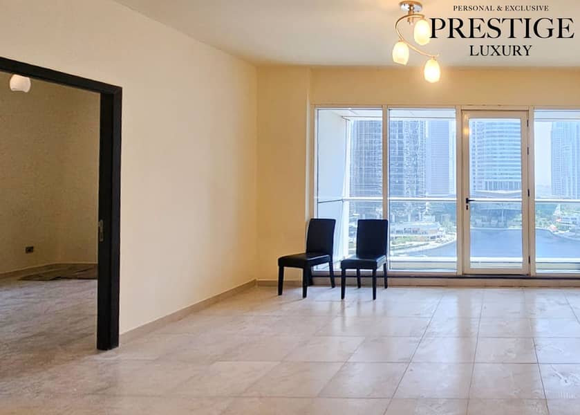 Lake View | Unfurnished | Vacant on 10th January