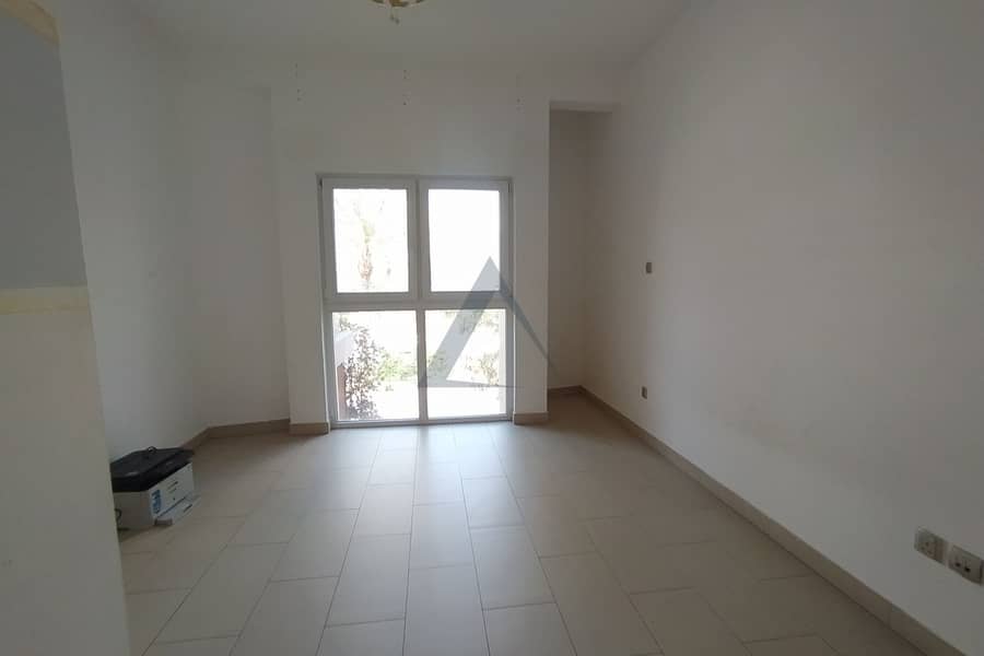 Spacious 4 BR + Maid| Prime Community Living | Vacant - Image 26