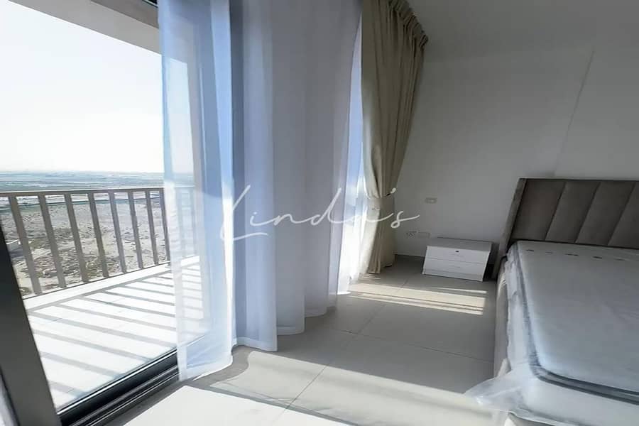 Vacant | Fully Furnished | Up to 10 Cheuqes |