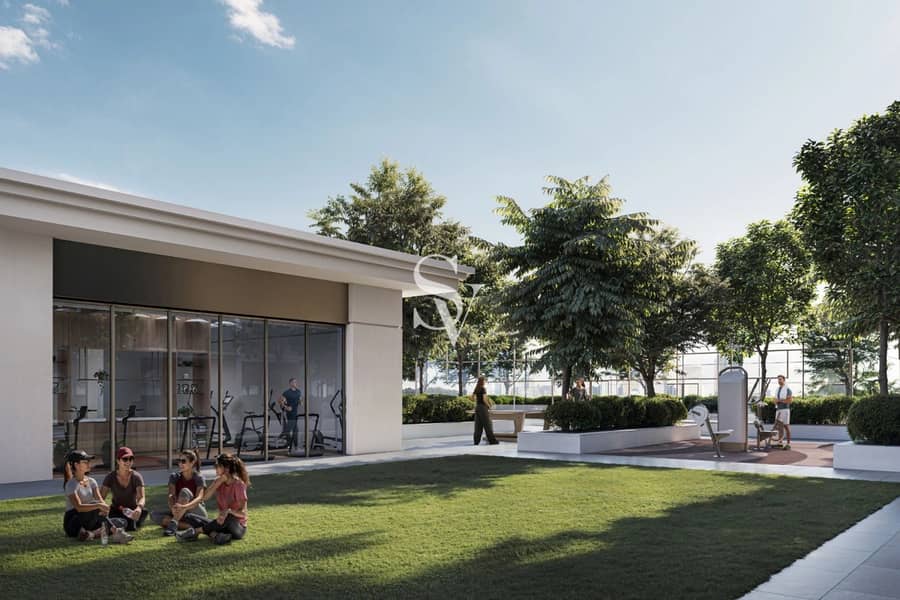 HUGE LAYOUT - HIGHER FLOOR - GOLF COURSE VIEW - Image 7