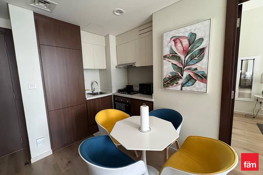 Canal View | Vacant | Furnished - Image 9