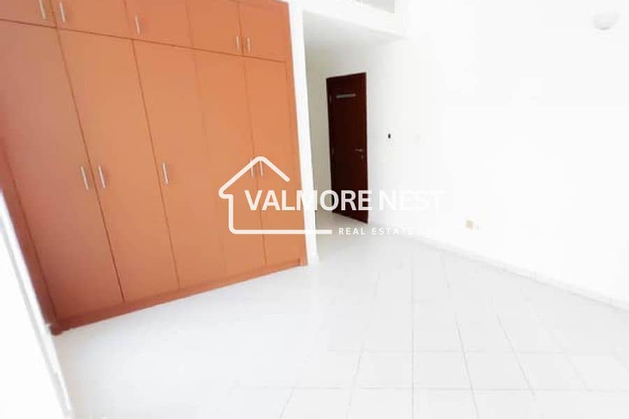 Spacious I Premium finishing I Best pick - Image 7