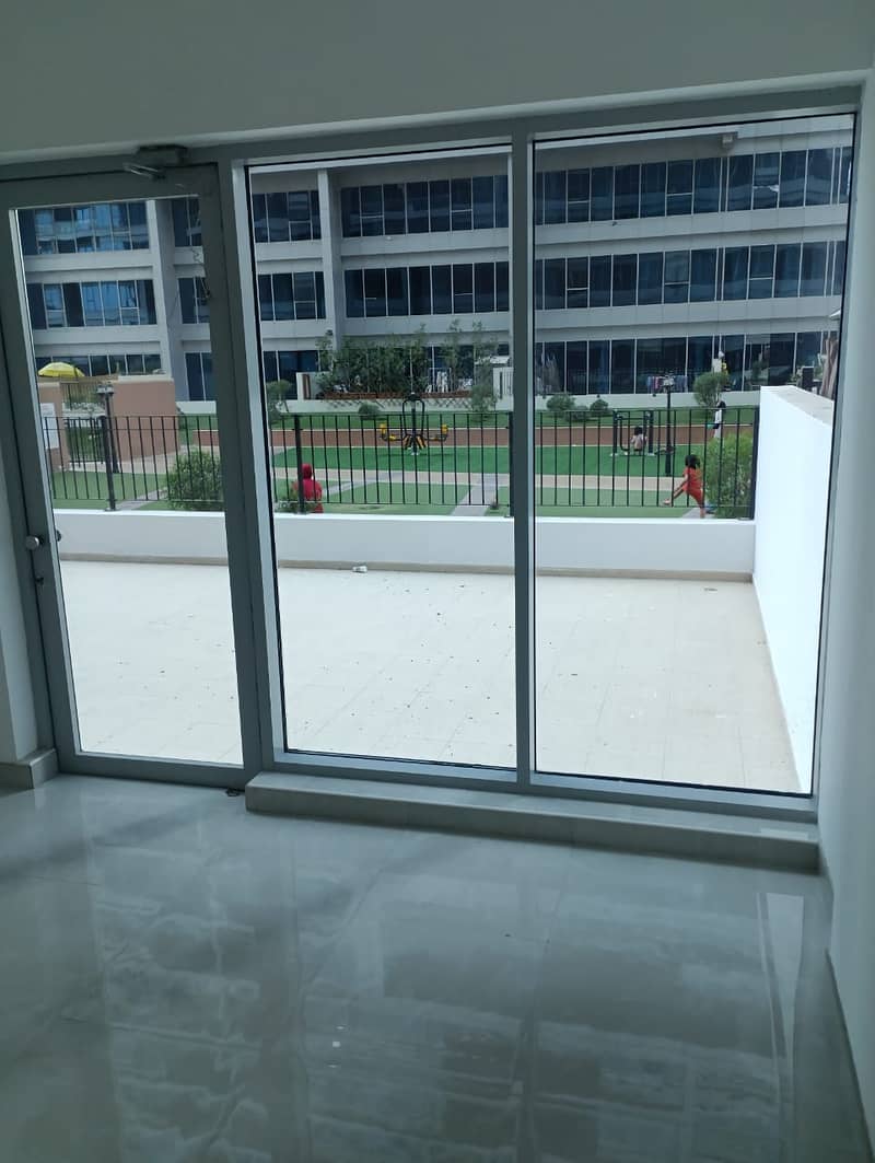 2BEDROOM | SPACIOUS LAYOUT | PODIUM FLOOR - Image 15