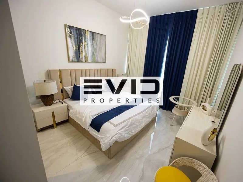 BRAND NEW | FULLY FURNISHED | COMMUNITY & AMENITIES VIEW