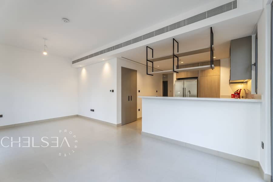 MOVE IN READY | COMMUNITY VIEW | BRAND-NEW