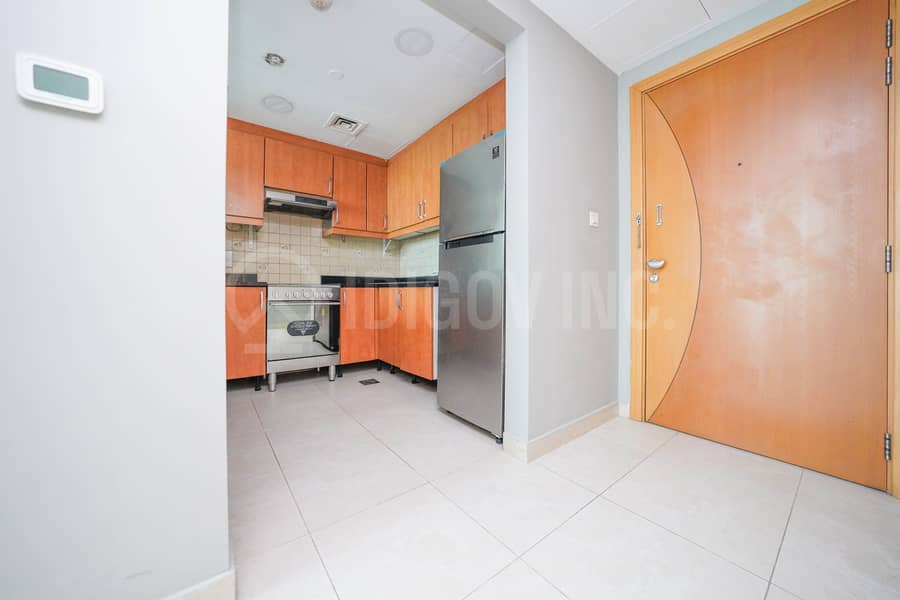 Spacious 2BR with Open Marina View | Near Metro | 125K - Image 12