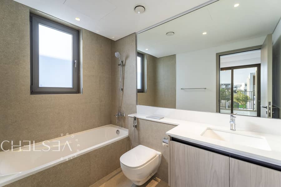 MOVE IN READY | COMMUNITY VIEW | BRAND-NEW - Image 18