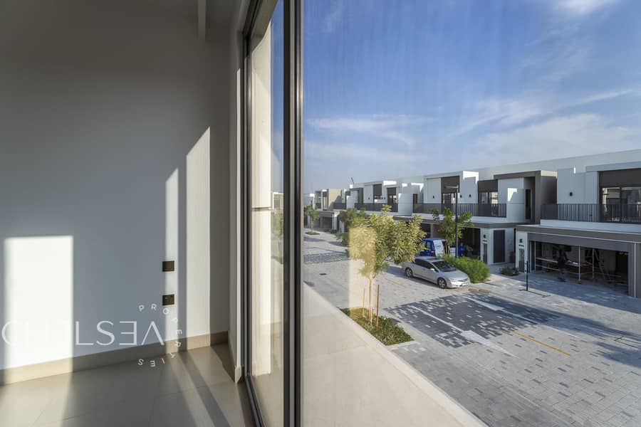 MOVE IN READY | COMMUNITY VIEW | BRAND-NEW - Image 24