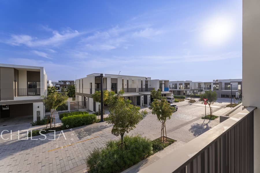 MOVE IN READY | COMMUNITY VIEW | BRAND-NEW - Image 29