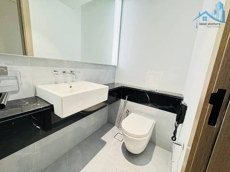 3BR PENTHOUSE Sea View Furnished Dewa Included - Image 12