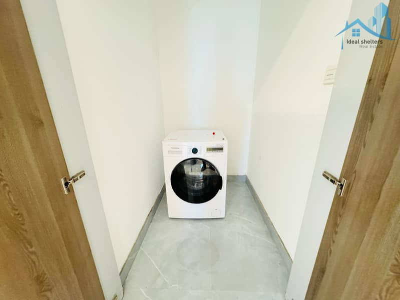 3BR PENTHOUSE Sea View Furnished Dewa Included - Image 13