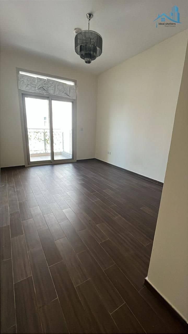 Sami furnished 1bhk Chiller free near metro