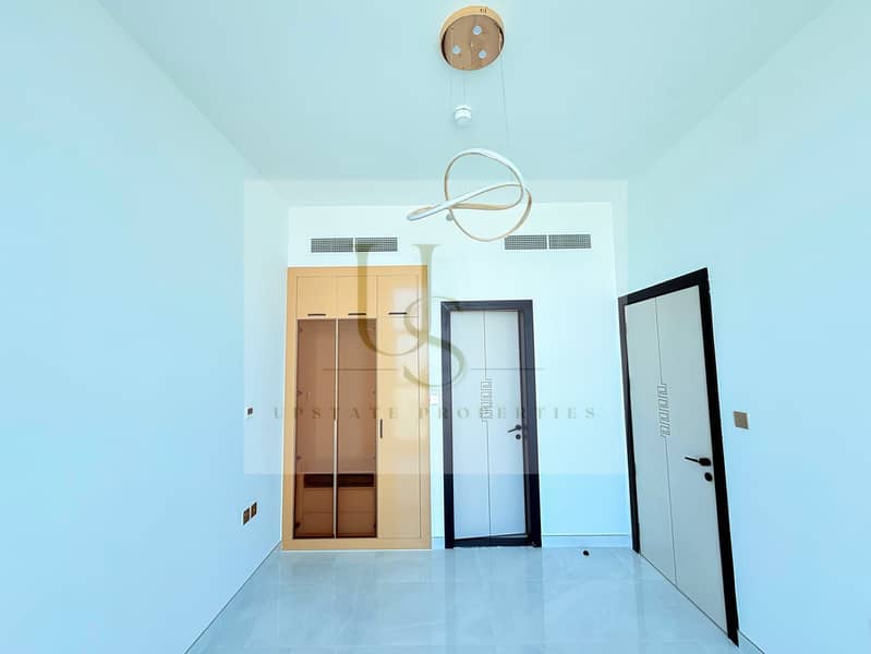 LAYOUT | SEMI FURNISHED | FULL MIRACLE GARDEN VIEW