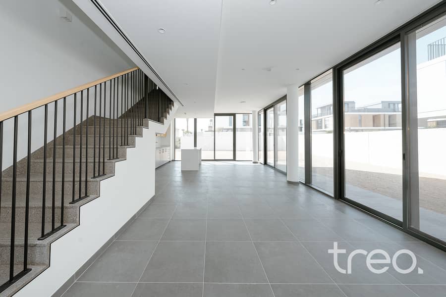 Single Row | Green Belt | Mortgage Eligible