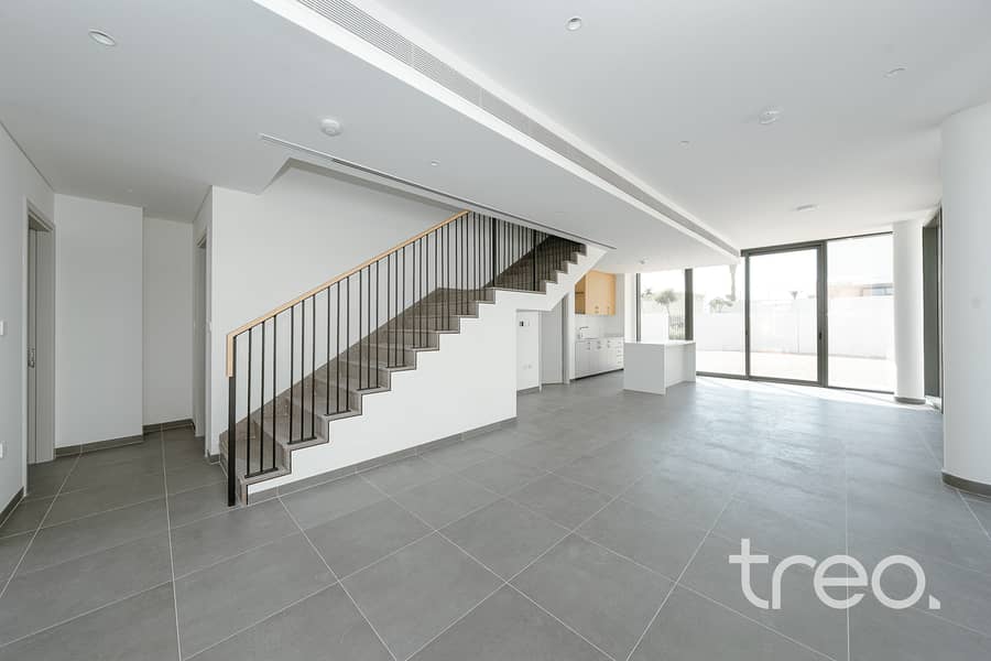 Single Row | Green Belt | Mortgage Eligible