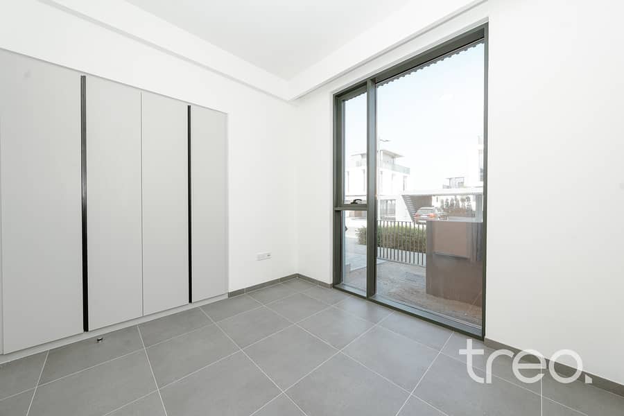 Single Row | Green Belt | Mortgage Eligible - Image 14