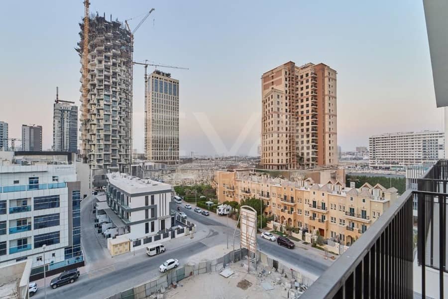 Brand New | Unfurnished | Ready to Move - Image 12