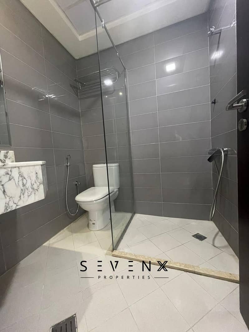 Large 3BR | Walk-In Closet | Bright Layout - Image 12