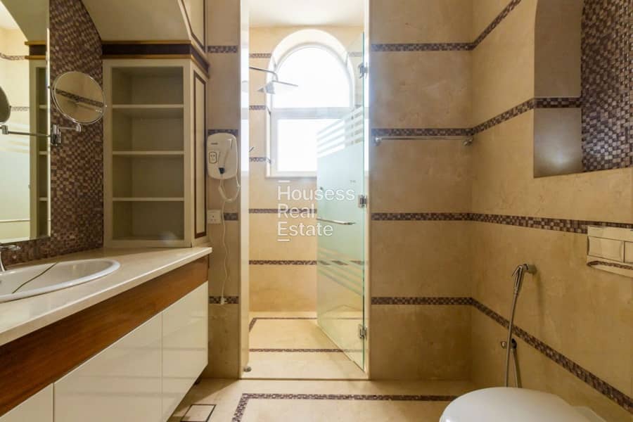 Luxury and Modern Finished | Great Location - Image 27