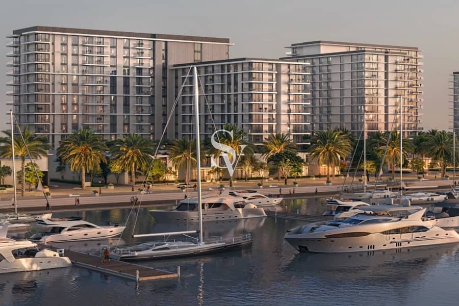 HUGE LAYOUT - WATERFRONT LIVING -HIGH ROI and EOI