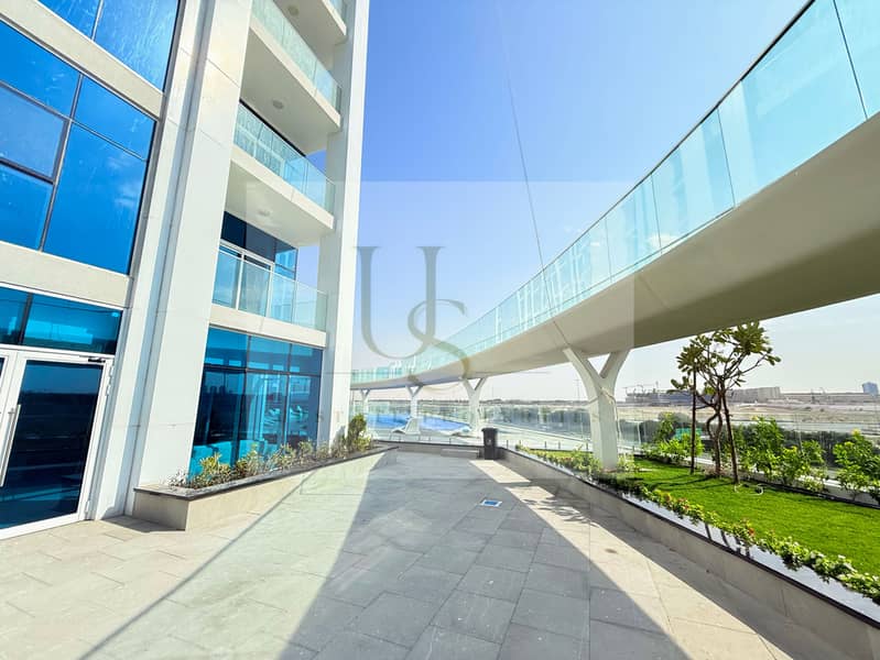 HIGH FLOOR | UNOBSTRUCTED VIEW | EQUIPPED KITCHEN - Image 19