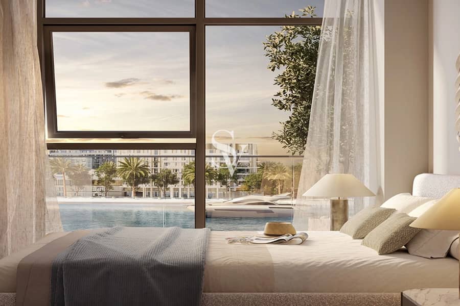 HUGE LAYOUT - WATERFRONT LIVING -HIGH ROI and EOI - Image 7