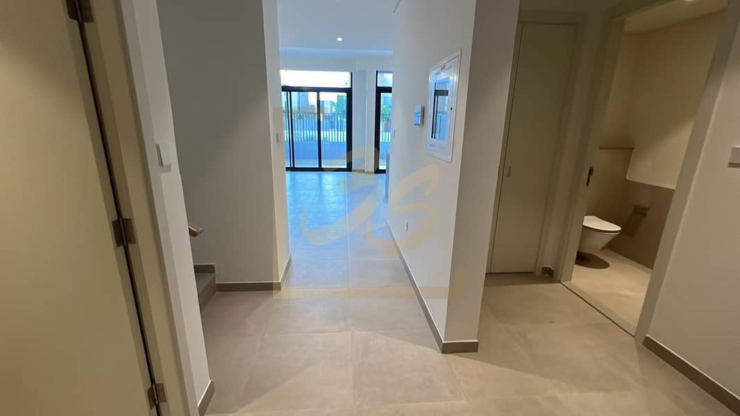 Brand New | Multiple Options | Area Specialist - Image 8