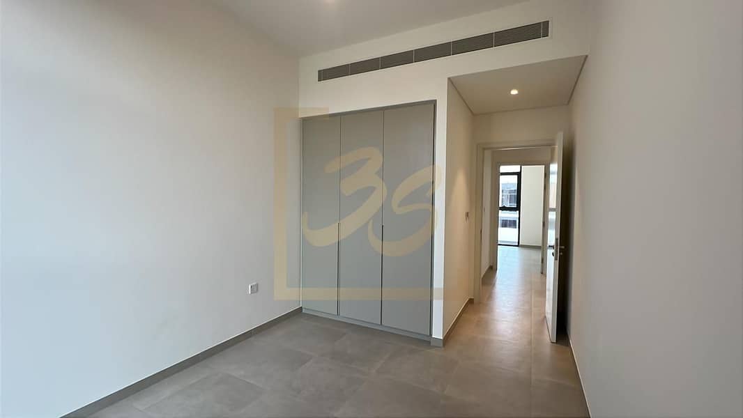 Brand New | Multiple Options | Area Specialist - Image 17