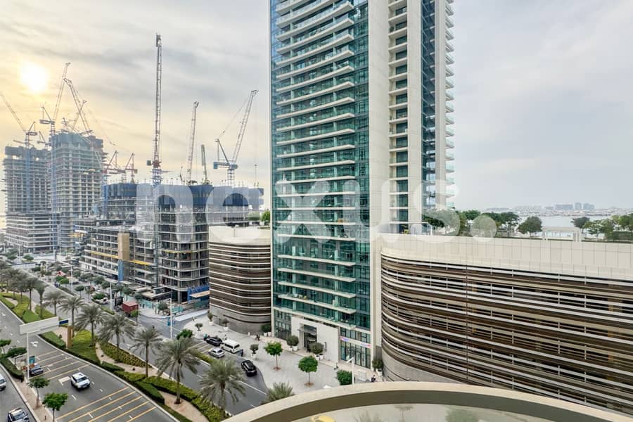 Brand New | Amazing Sea view | Vacant - Image 18