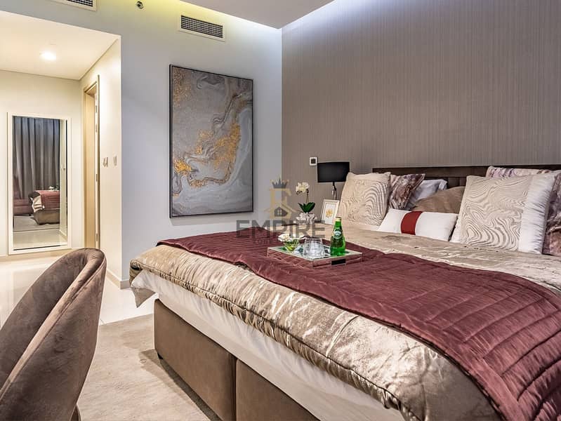 Premium Lifestyle Near Downtown | Stylish Apartments with Iconic City Views | Resort Style Amenities